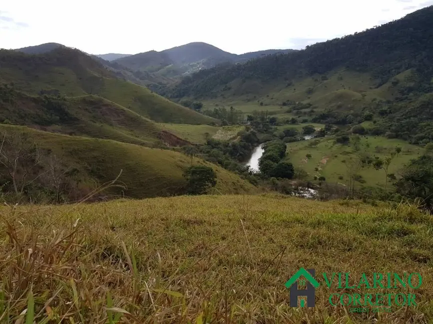 Fazenda / Haras com 3 quartos à venda, 115m2 em Ferros - MG - imagem 7 Foto 7 de Fazenda / Haras com 3 quartos à venda, 115m2 em Ferros - MG