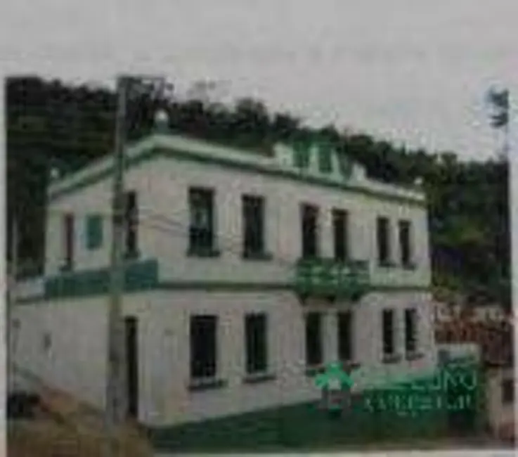Foto 2 de Casa com 7 quartos à venda e para alugar, 300m2 em Centro, Pecanha - MG