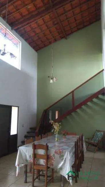 Sítio / Rancho com 6 quartos à venda, 500m2 em Jaboticatubas - MG - imagem 5 Foto 5 de Sítio / Rancho com 6 quartos à venda, 500m2 em Jaboticatubas - MG