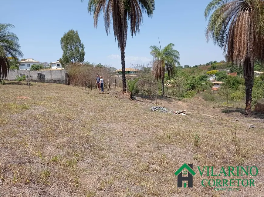 Foto 2 de Terreno / Lote à venda, 1000m2 em Garças, Belo Horizonte - MG