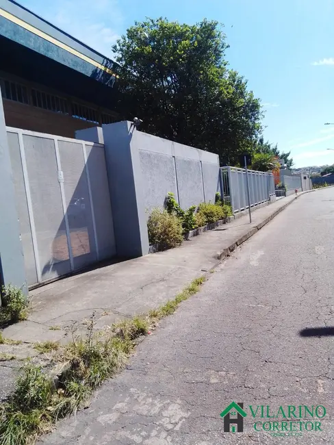 Casa com 3 quartos à venda, 180m2 em Contagem - MG - imagem 5 Foto 5 de Casa com 3 quartos à venda, 180m2 em Contagem - MG