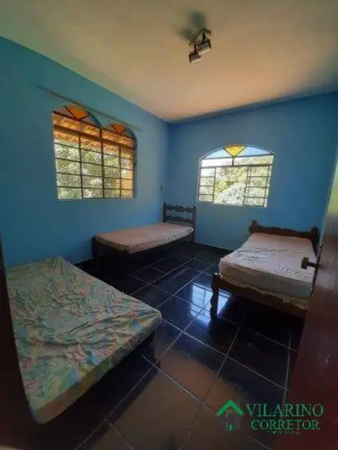 Foto 2 de Casa com 5 quartos à venda, 160m2 em Sabara - MG