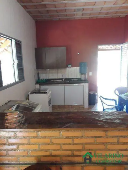 Foto 4 de Sítio / Rancho com 2 quartos à venda, 100m2 em Felixlandia - MG