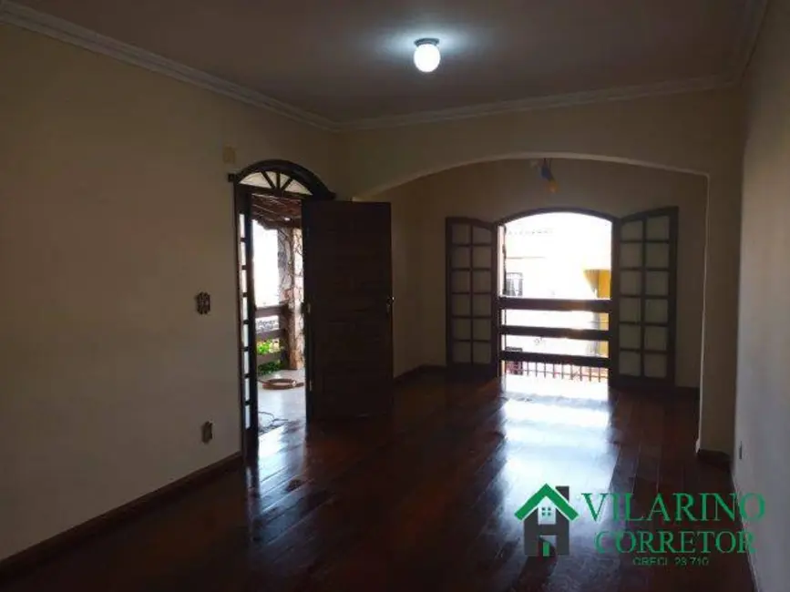 Casa com 3 quartos à venda e para alugar, 230m2 em Cenáculo, Belo Horizonte - MG - imagem 3 Foto 3 de Casa com 3 quartos à venda e para alugar, 230m2 em Cenáculo, Belo Horizonte - MG