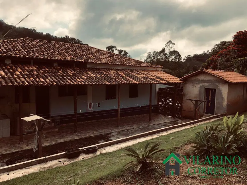 Fazenda / Haras com 6 quartos à venda, 270m2 em Conselheiro Lafaiete - MG - imagem 4 Foto 4 de Fazenda / Haras com 6 quartos à venda, 270m2 em Conselheiro Lafaiete - MG