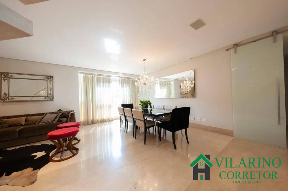 Apartamento com 4 quartos à venda, 278m2 em Funcionários, Belo Horizonte - MG - imagem 4 Foto 4 de Apartamento com 4 quartos à venda, 278m2 em Funcionários, Belo Horizonte - MG