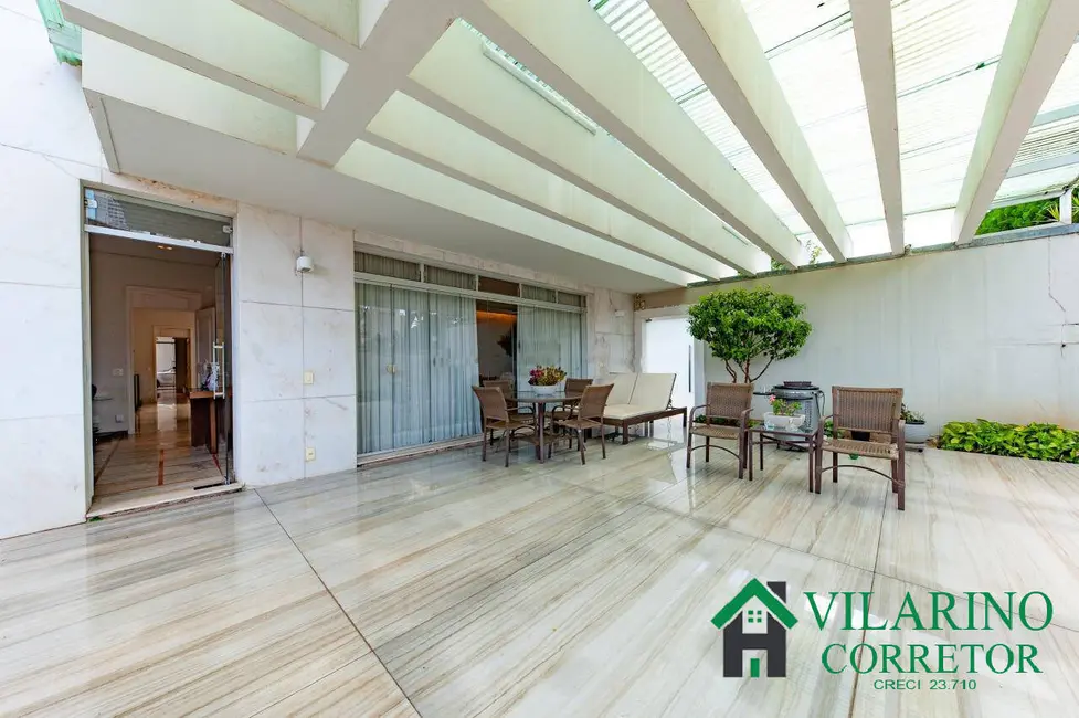 Casa com 6 quartos à venda, 1450m2 em Cidade Jardim, Belo Horizonte - MG - imagem 3 Foto 3 de Casa com 6 quartos à venda, 1450m2 em Cidade Jardim, Belo Horizonte - MG