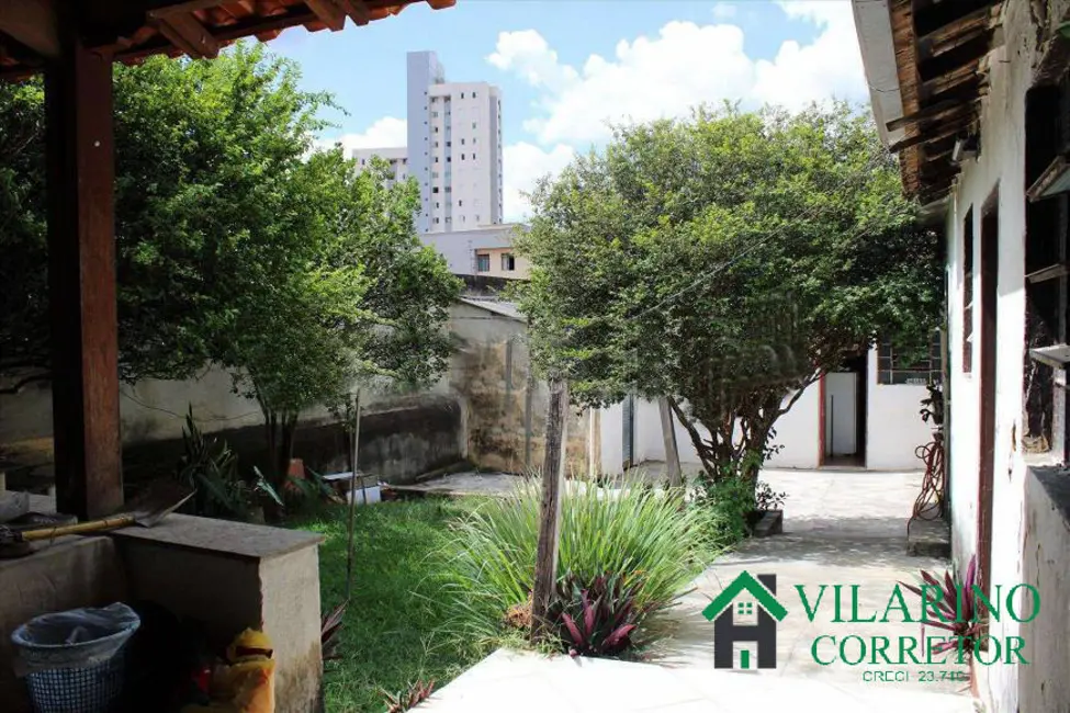 Foto 3 de Casa com 4 quartos à venda, 280m2 em Floresta, Belo Horizonte - MG