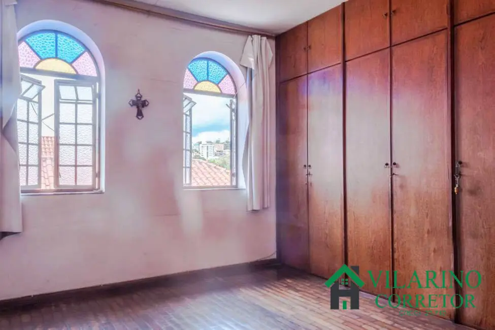 Foto 3 de Casa com 3 quartos à venda, 209m2 em Renascença, Belo Horizonte - MG