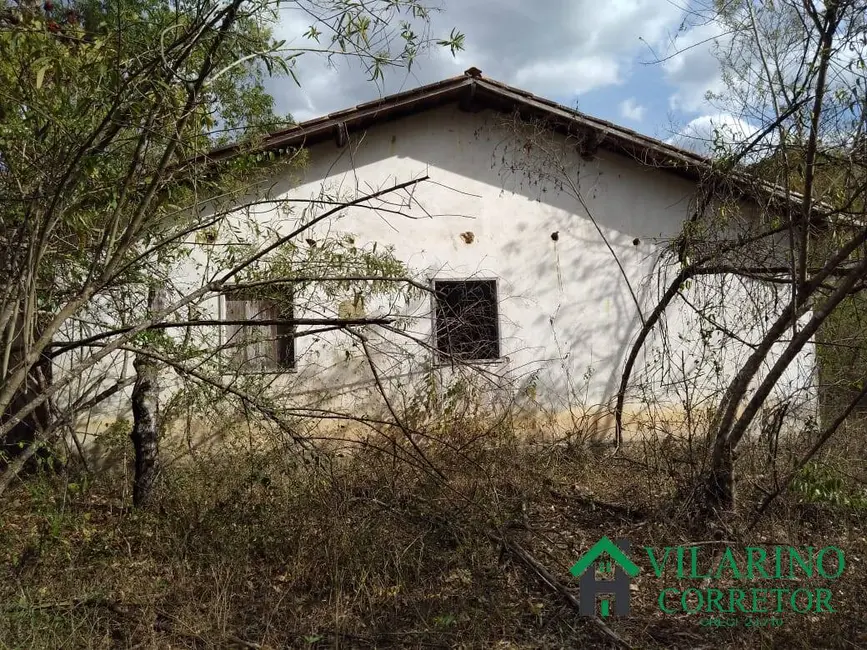 Foto 1 de Fazenda / Haras com 3 quartos à venda, 46m2 em Pedreira, Itabira - MG