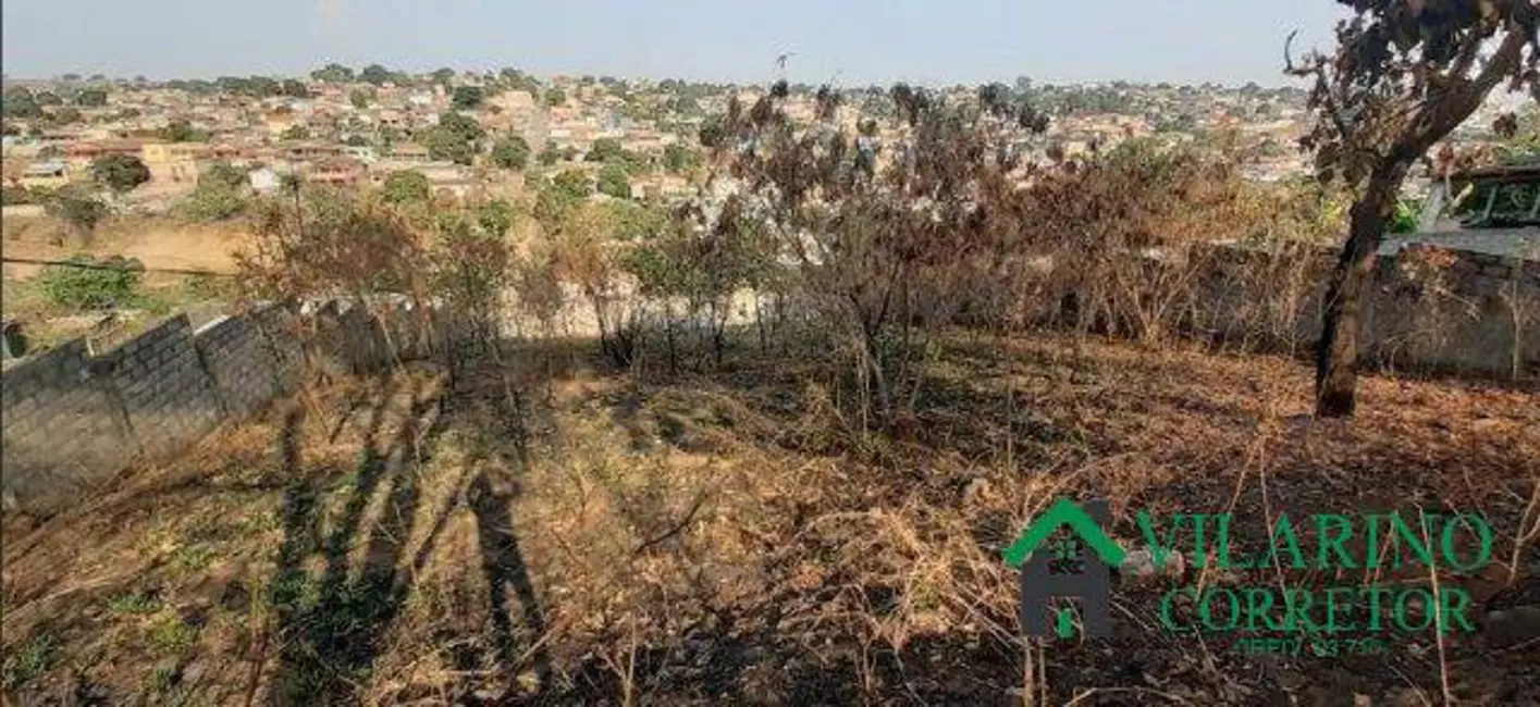 Foto 2 de Terreno / Lote à venda, 1080m2 em Matozinhos - MG