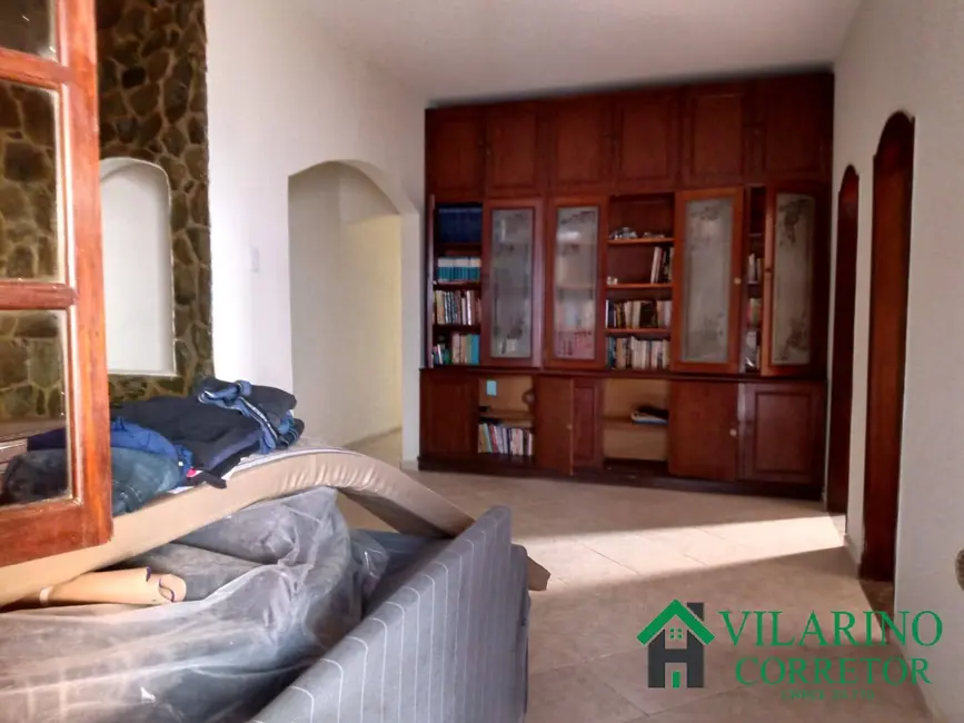 Casa com 4 quartos à venda, 250m2 em Concórdia, Belo Horizonte - MG - imagem 8 Foto 8 de Casa com 4 quartos à venda, 250m2 em Concórdia, Belo Horizonte - MG