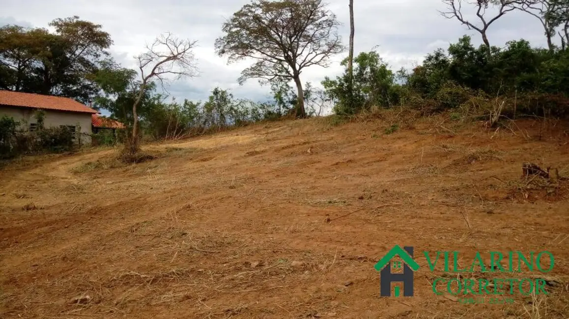 Foto 3 de Sítio / Rancho à venda, 10m2 em Taquaracu De Minas - MG