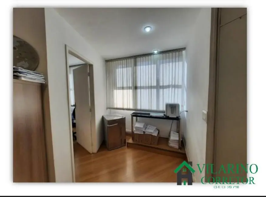 Sala Comercial à venda, 200m2 em Funcionários, Belo Horizonte - MG - imagem 3 Foto 3 de Sala Comercial à venda, 200m2 em Funcionários, Belo Horizonte - MG