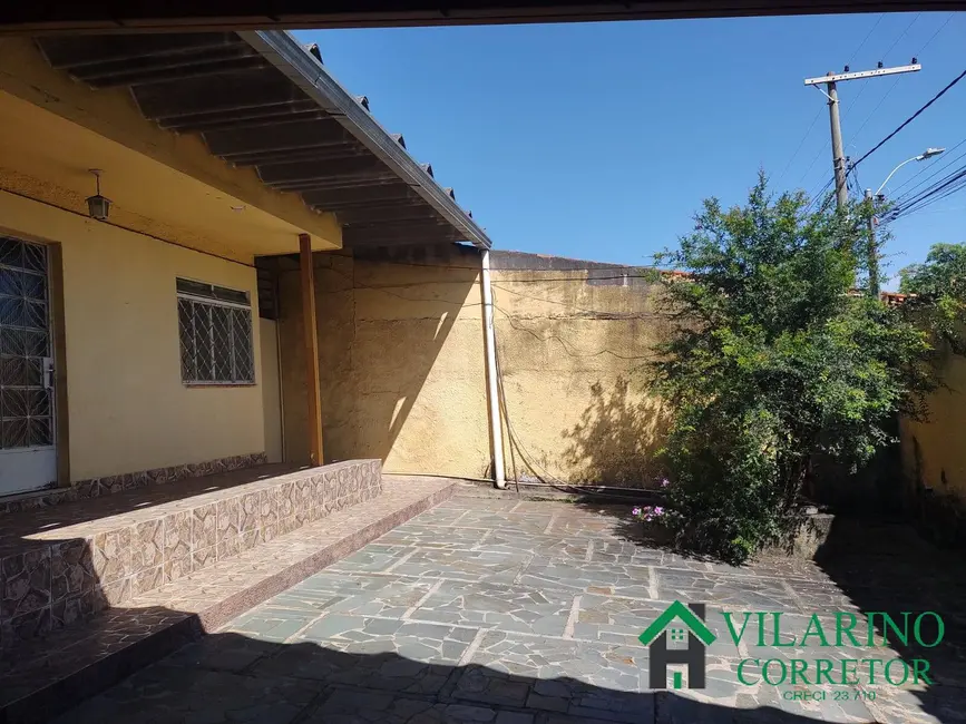 Casa com 5 quartos à venda, 275m2 em Alípio de Melo, Belo Horizonte - MG - imagem 7 Foto 7 de Casa com 5 quartos à venda, 275m2 em Alípio de Melo, Belo Horizonte - MG