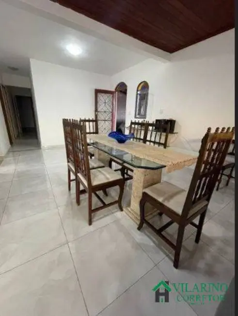 Foto 2 de Casa com 6 quartos à venda, 275m2 em Teixeira Dias (Barreiro), Belo Horizonte - MG