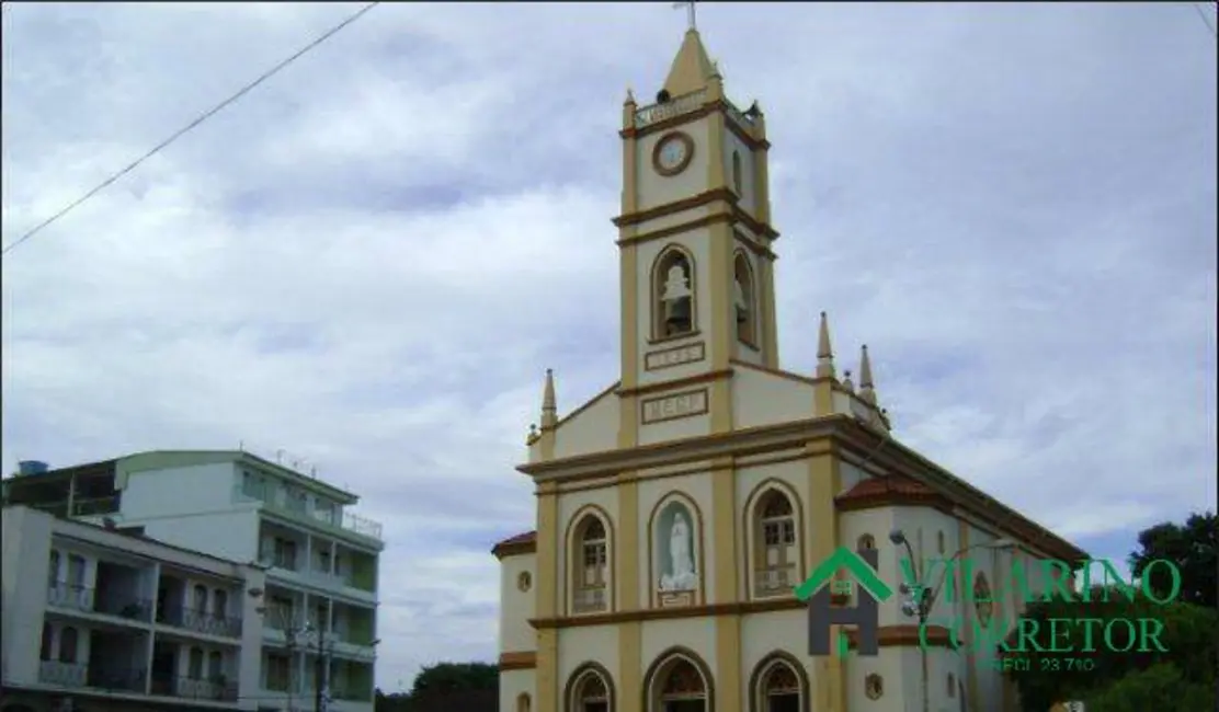 Foto 3 de Terreno / Lote à venda, 10m2 em Claudio - MG