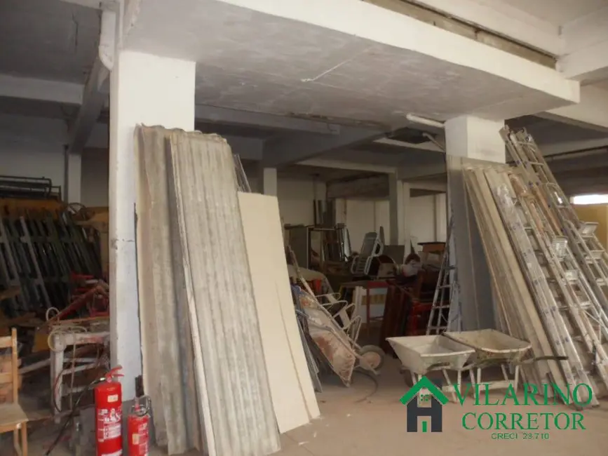 Armazém / Galpão à venda, 730m2 em Sagrada Família, Belo Horizonte - MG - imagem 6 Foto 6 de Armazém / Galpão à venda, 730m2 em Sagrada Família, Belo Horizonte - MG