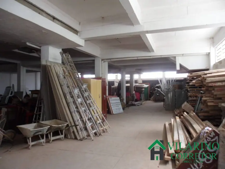 Armazém / Galpão à venda, 730m2 em Sagrada Família, Belo Horizonte - MG - imagem 5 Foto 5 de Armazém / Galpão à venda, 730m2 em Sagrada Família, Belo Horizonte - MG
