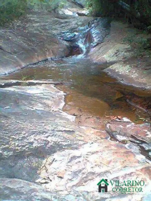 Fazenda / Haras com 1 quarto à venda, 12m2 em Itabirito - MG - imagem 4 Foto 4 de Fazenda / Haras com 1 quarto à venda, 12m2 em Itabirito - MG