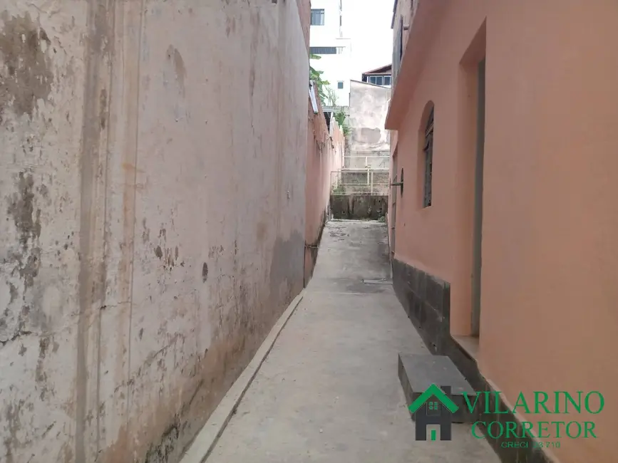 Casa com 3 quartos à venda, 400m2 em Concórdia, Belo Horizonte - MG - imagem 6 Foto 6 de Casa com 3 quartos à venda, 400m2 em Concórdia, Belo Horizonte - MG