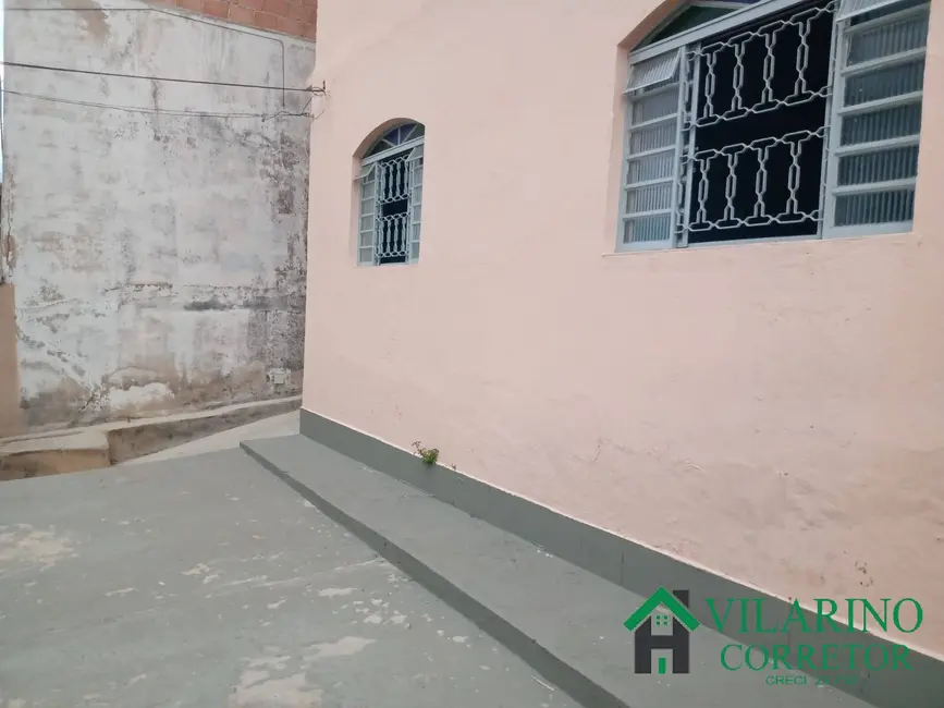 Casa com 3 quartos à venda, 400m2 em Concórdia, Belo Horizonte - MG - imagem 2 Foto 2 de Casa com 3 quartos à venda, 400m2 em Concórdia, Belo Horizonte - MG