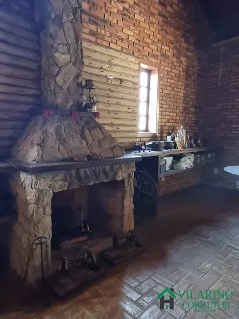 Sítio / Rancho com 2 quartos à venda, 400m2 em Pedro Leopoldo - MG - imagem 9 Foto 9 de Sítio / Rancho com 2 quartos à venda, 400m2 em Pedro Leopoldo - MG