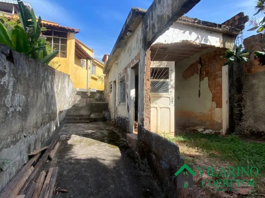 Foto 2 de Casa com 2 quartos à venda, 115m2 em Concórdia, Belo Horizonte - MG