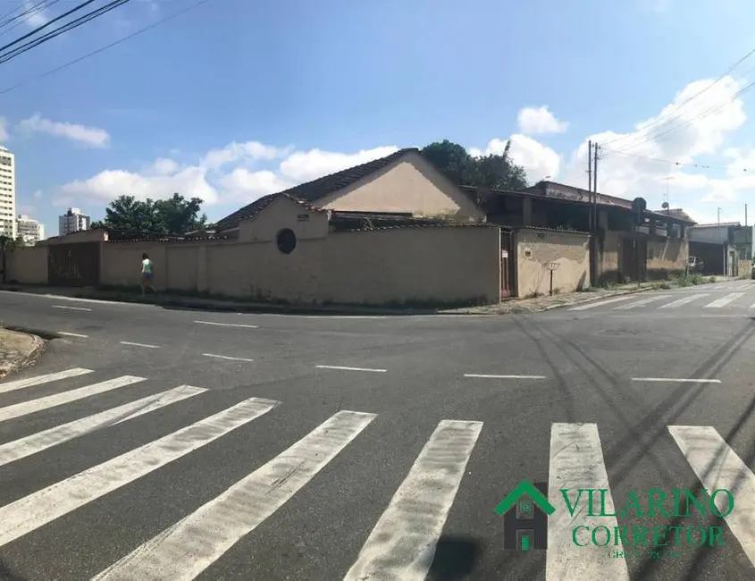 Casa com 3 quartos à venda, 230m2 em Sagrada Família, Belo Horizonte - MG - imagem 6 Foto 6 de Casa com 3 quartos à venda, 230m2 em Sagrada Família, Belo Horizonte - MG