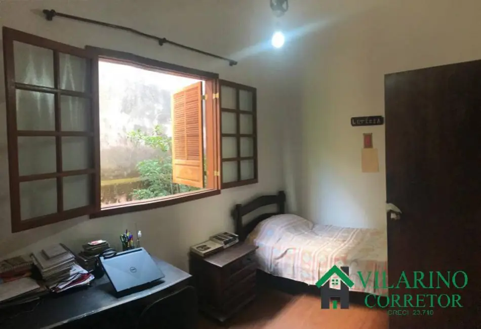 Casa com 3 quartos à venda, 230m2 em Sagrada Família, Belo Horizonte - MG - imagem 8 Foto 8 de Casa com 3 quartos à venda, 230m2 em Sagrada Família, Belo Horizonte - MG