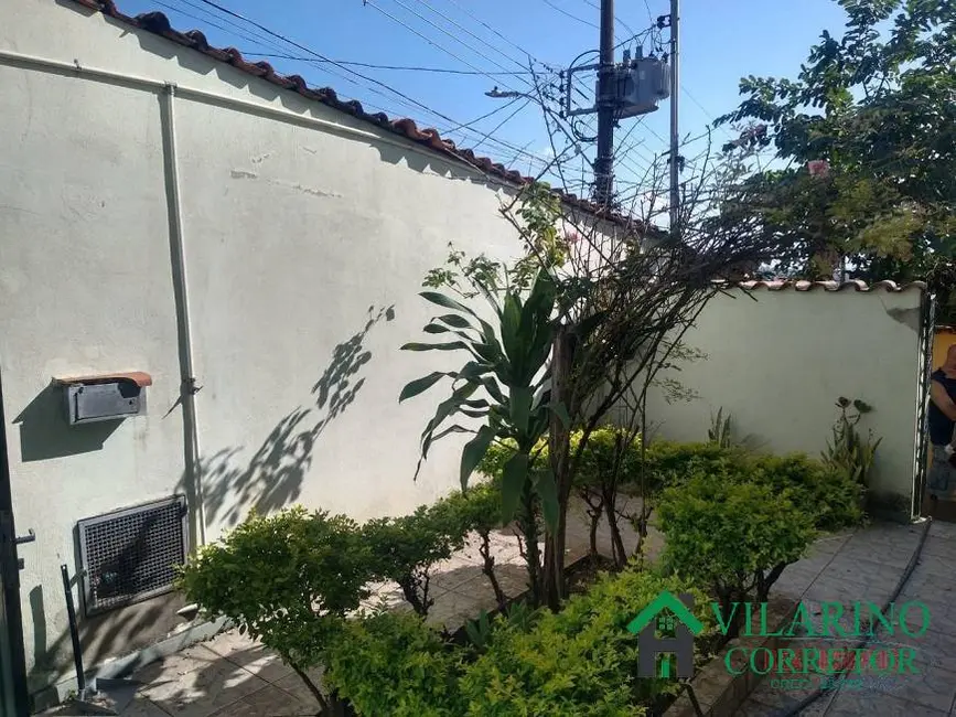 Foto 2 de Casa com 2 quartos à venda, 115m2 em Concórdia, Belo Horizonte - MG