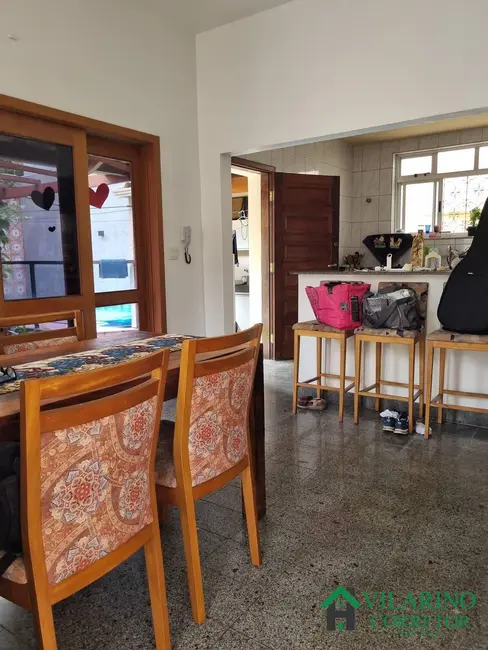 Foto 5 de Casa com 3 quartos à venda, 180m2 em Belo Horizonte - MG