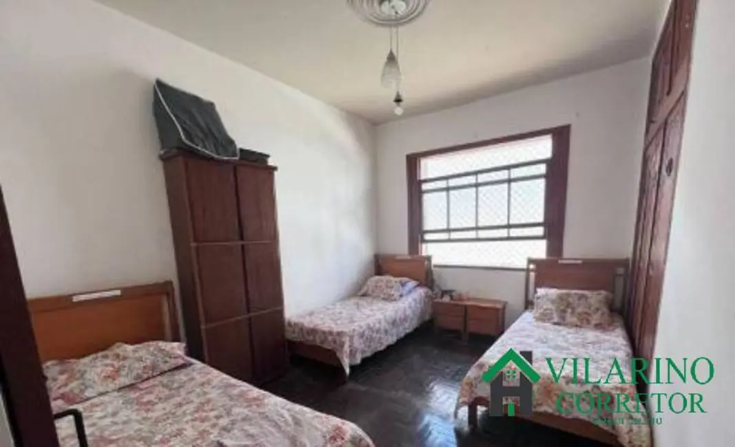 Casa com 5 quartos à venda e para alugar, 500m2 em Colégio Batista, Belo Horizonte - MG - imagem 5 Foto 5 de Casa com 5 quartos à venda e para alugar, 500m2 em Colégio Batista, Belo Horizonte - MG