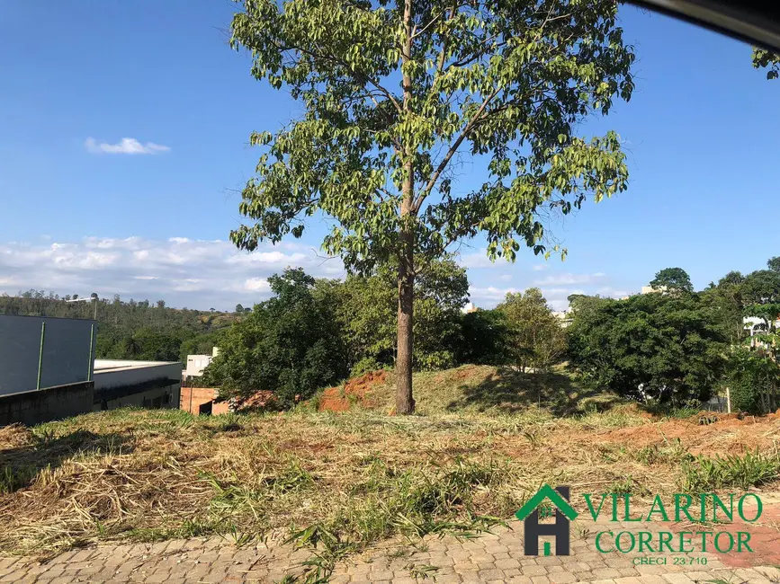 Foto 3 de Terreno / Lote à venda, 1000m2 em Confins - MG