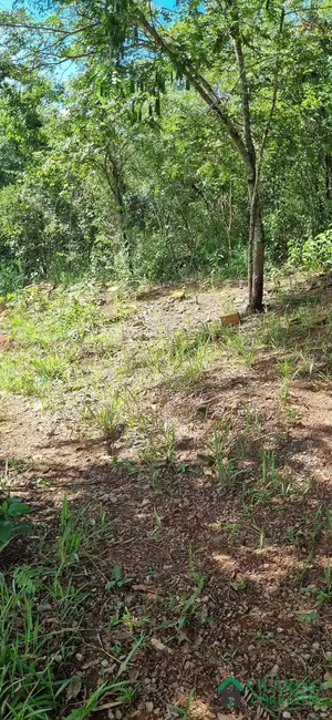 Foto 2 de Terreno / Lote à venda, 360m2 em Esmeraldas - MG