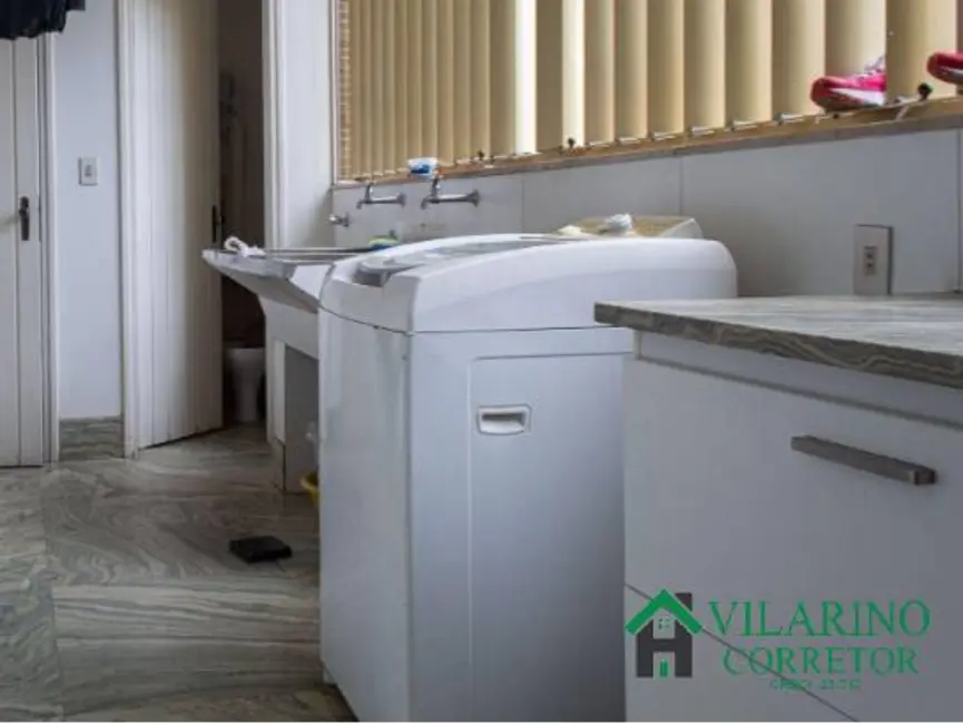 Apartamento com 4 quartos à venda, 273m2 em Lourdes, Belo Horizonte - MG - imagem 9 Foto 9 de Apartamento com 4 quartos à venda, 273m2 em Lourdes, Belo Horizonte - MG