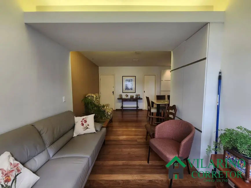 Apartamento com 3 quartos à venda, 128m2 em Santo Antônio, Belo Horizonte - MG - imagem 4 Foto 4 de Apartamento com 3 quartos à venda, 128m2 em Santo Antônio, Belo Horizonte - MG