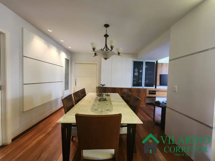 Apartamento com 3 quartos à venda, 128m2 em Santo Antônio, Belo Horizonte - MG - imagem 3 Foto 3 de Apartamento com 3 quartos à venda, 128m2 em Santo Antônio, Belo Horizonte - MG