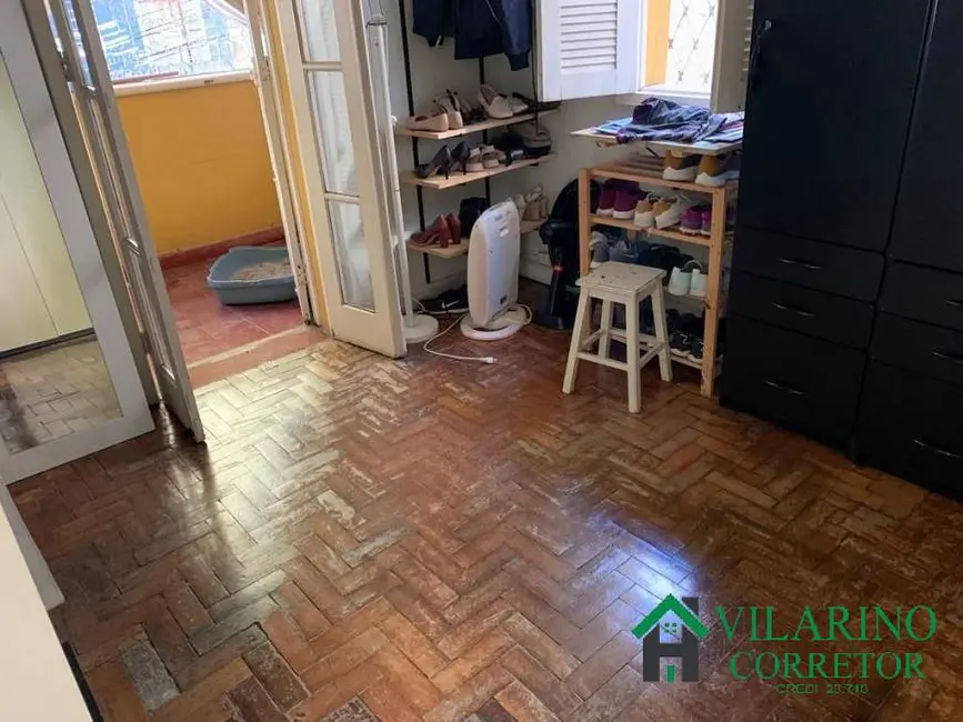 Casa com 3 quartos à venda, 180m2 em Santo Antônio, Belo Horizonte - MG - imagem 3 Foto 3 de Casa com 3 quartos à venda, 180m2 em Santo Antônio, Belo Horizonte - MG
