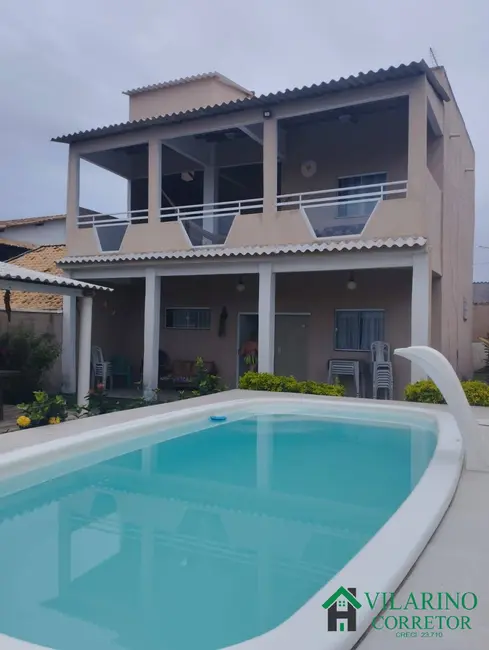 Casa com 4 quartos à venda, 180m2 em Arraial Do Cabo - RJ - imagem 1 Foto 1 de Casa com 4 quartos à venda, 180m2 em Arraial Do Cabo - RJ