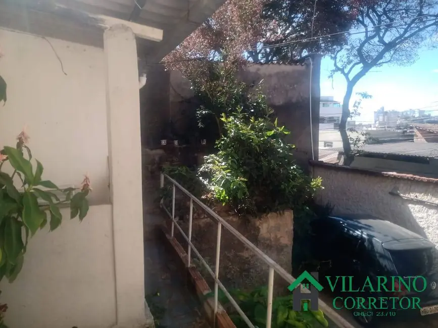 Casa com 5 quartos à venda, 177m2 em Concórdia, Belo Horizonte - MG - imagem 6 Foto 6 de Casa com 5 quartos à venda, 177m2 em Concórdia, Belo Horizonte - MG