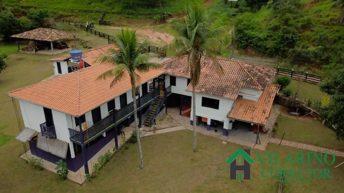 Foto 1 de Fazenda / Haras com 5 quartos à venda, 1000m2 em Ferros - MG