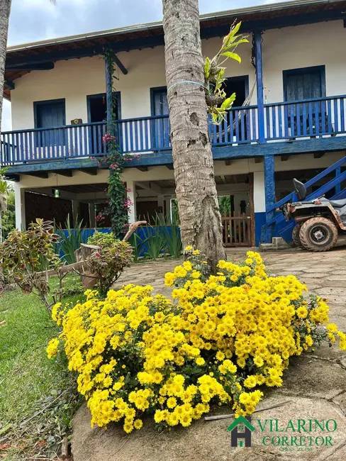 Foto 5 de Fazenda / Haras com 5 quartos à venda, 1000m2 em Ferros - MG
