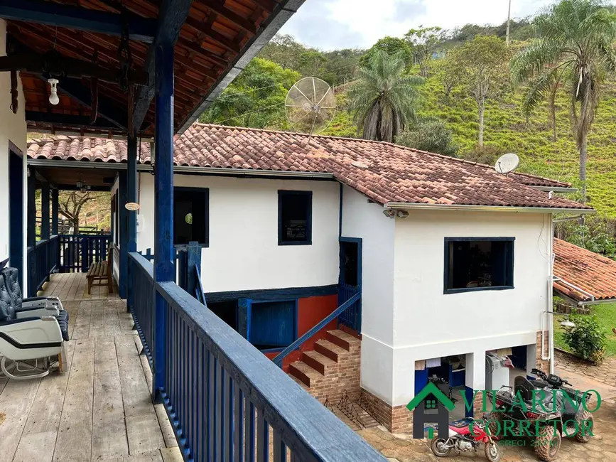 Foto 9 de Fazenda / Haras com 5 quartos à venda, 1000m2 em Ferros - MG