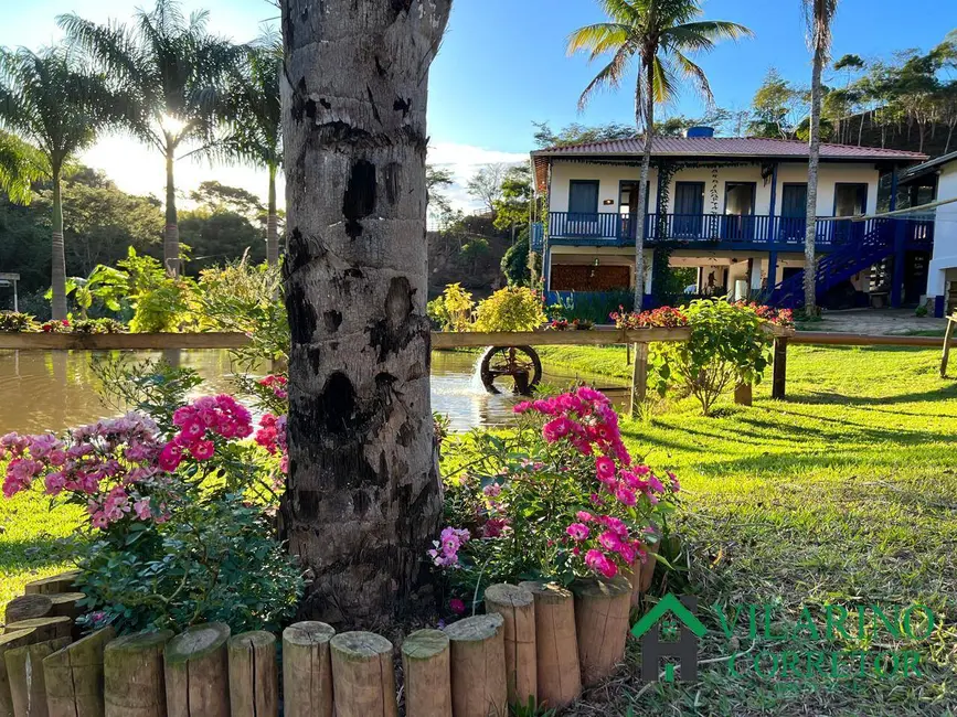 Foto 6 de Fazenda / Haras com 5 quartos à venda, 1000m2 em Ferros - MG