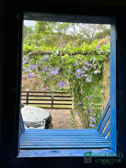 Foto 2 de Fazenda / Haras com 5 quartos à venda, 1000m2 em Ferros - MG