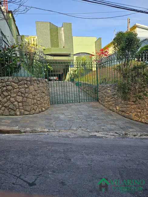 Foto 1 de Casa com 1 quarto à venda, 184m2 em Sagrada Família, Belo Horizonte - MG