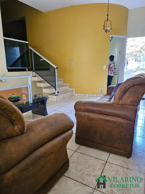 Foto 4 de Casa com 1 quarto à venda, 184m2 em Sagrada Família, Belo Horizonte - MG