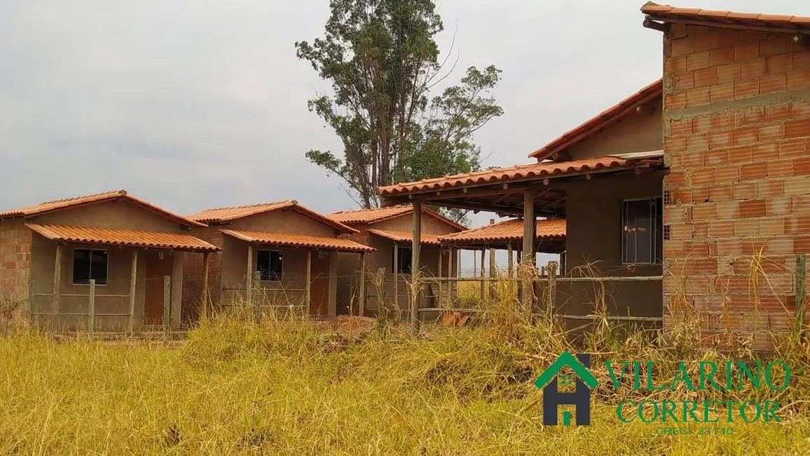 Fazenda / Haras com 5 quartos à venda, 200m2 em Felixlandia - MG - imagem 9 Foto 9 de Fazenda / Haras com 5 quartos à venda, 200m2 em Felixlandia - MG