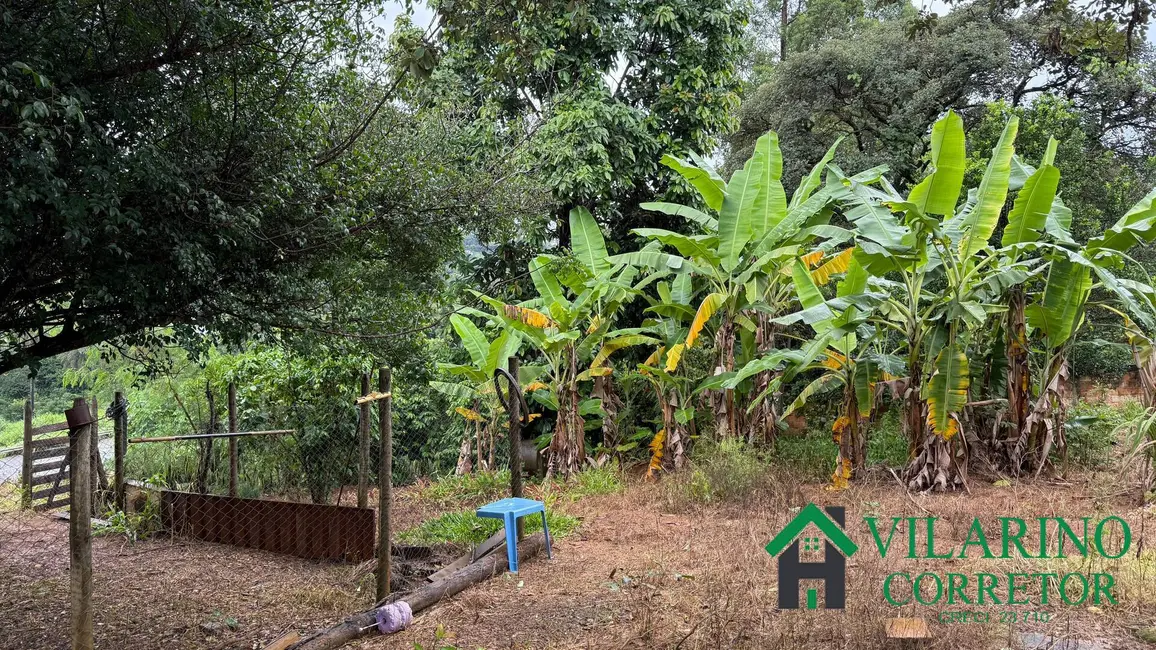 Foto 2 de Sítio / Rancho com 3 quartos à venda, 220m2 em Vespasiano - MG